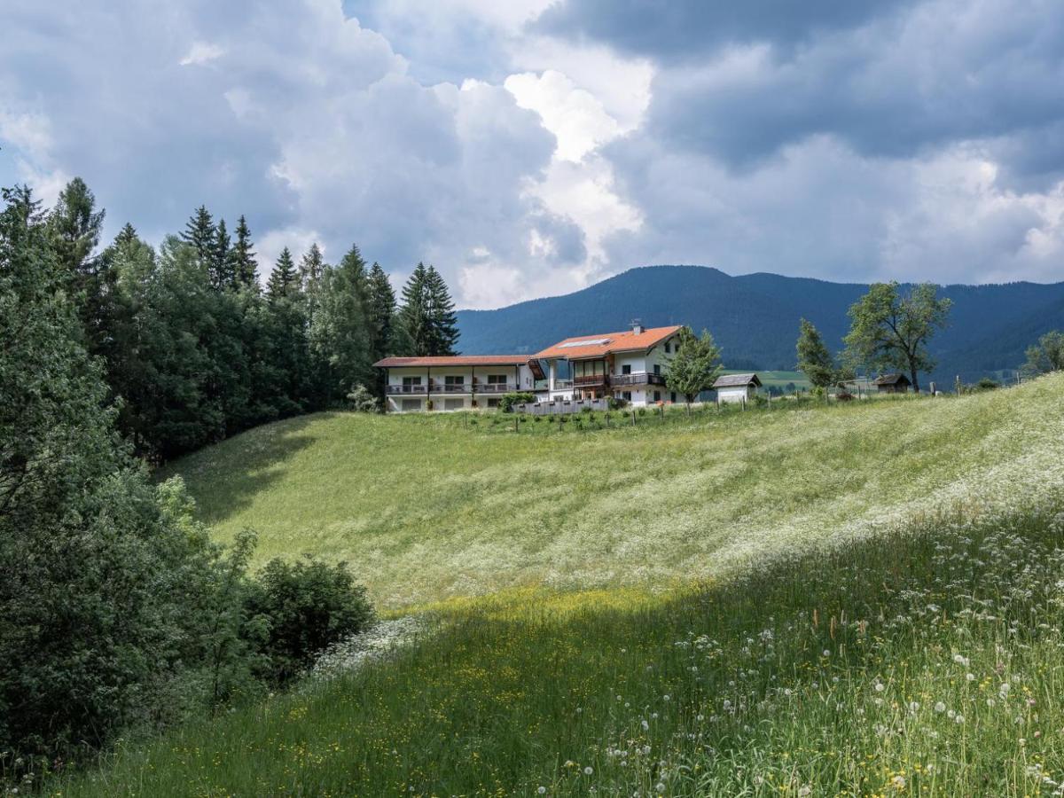 Bnb Lettnerhof Balcony Family Suite Monguelfo-Tesido / Welsberg-Taisten Exterior foto